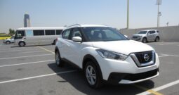 NISSAN KICKS WHITE 2020