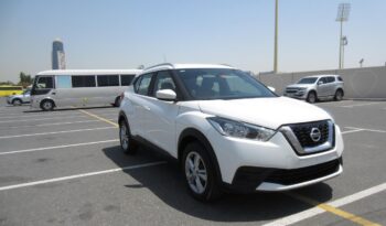 NISSAN KICKS WHITE 2020 full