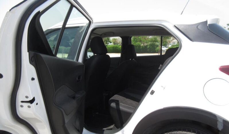 NISSAN KICKS WHITE 2020 full