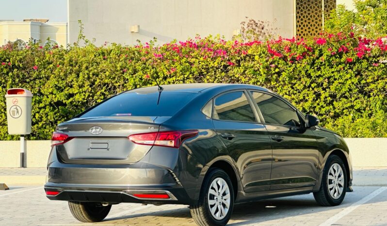 HYUNDAI ACCENT 2O22 GRAY full