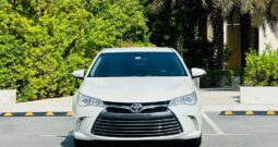 TOYOTA CAMRY 2017 WHITE MID