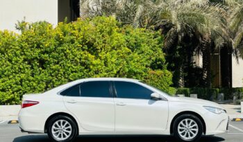 TOYOTA CAMRY 2017 WHITE MID full