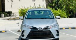 TOYOTA YARIS SE 2022 SILVER
