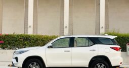 TOYOTA FORTUNER 2022 WHITE