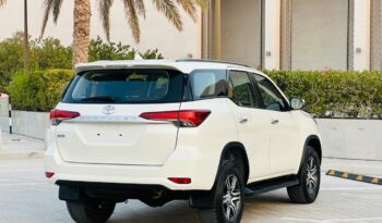 TOYOTA FORTUNER 2022 WHITE full