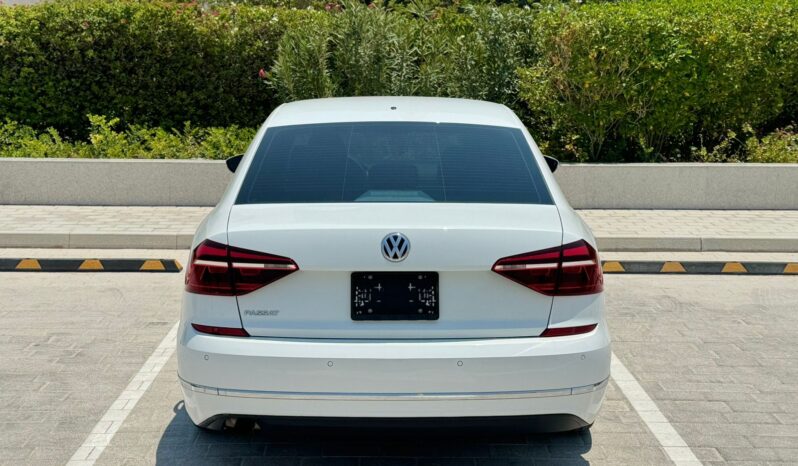 PASSAT 2018 WHITE full