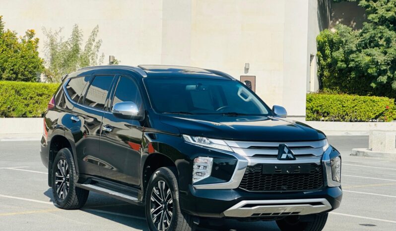 MONTERO 2021 BLACK FULL OPTION full
