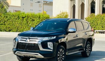 MONTERO 2021 BLACK FULL OPTION full