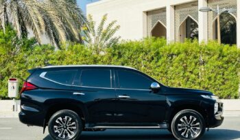 MONTERO 2021 BLACK FULL OPTION full
