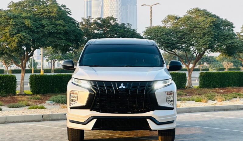 MONTERO 2020 WHITE SIGNATURE EDITION full