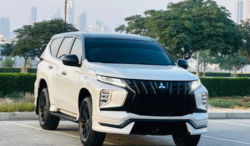MONTERO 2020 WHITE SIGNATURE EDITION full