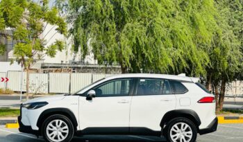 COROLLA CROSS 2022 WHITE HYBRID full