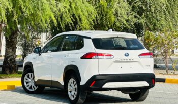 COROLLA CROSS 2022 WHITE HYBRID full