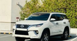 TOYOTA FORTUNER 2020 WHITE