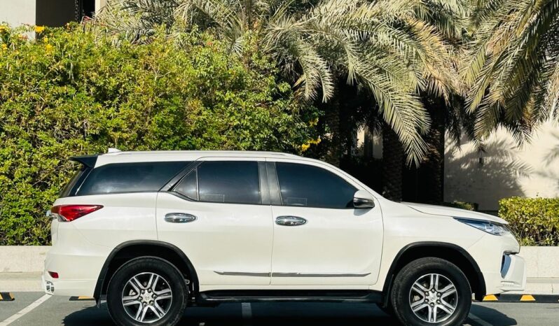 TOYOTA FORTUNER 2020 WHITE full