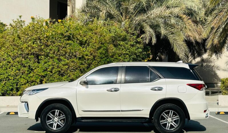 TOYOTA FORTUNER 2020 WHITE full