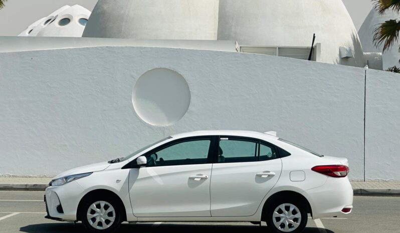 TOYOTA YARIS 2021