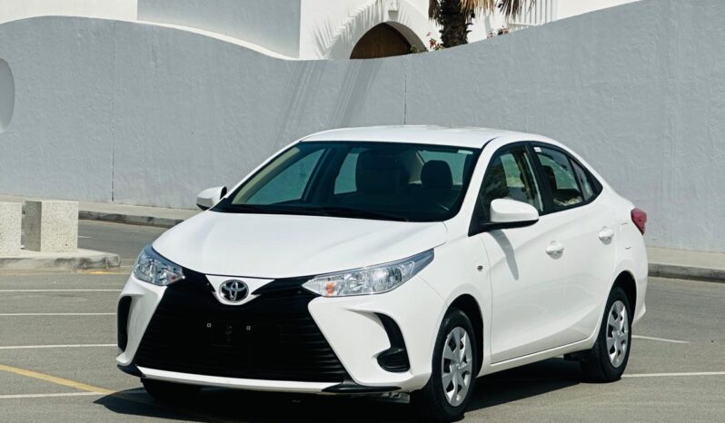 TOYOTA YARIS 2021
