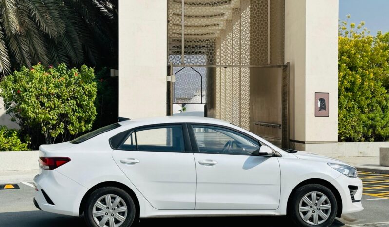 KIA RIO 2022 WHITE