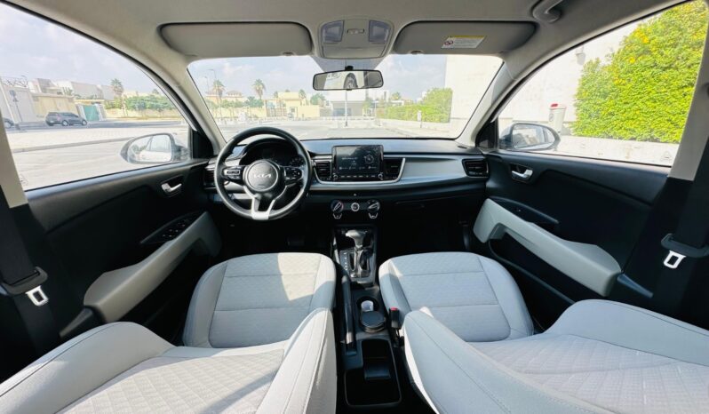 KIA RIO 2022 WHITE full